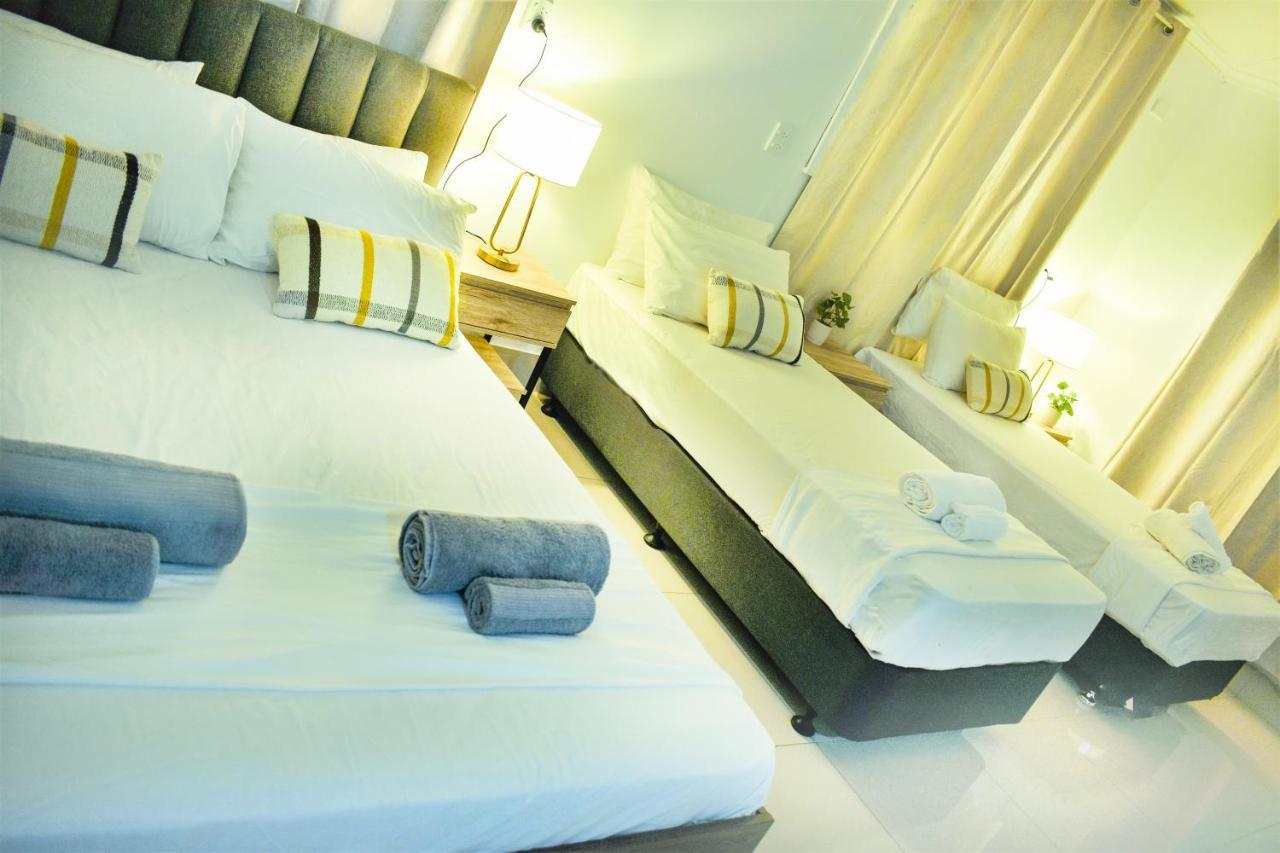 K - Town Hotel แคทเทอรีน ภายนอก รูปภาพ